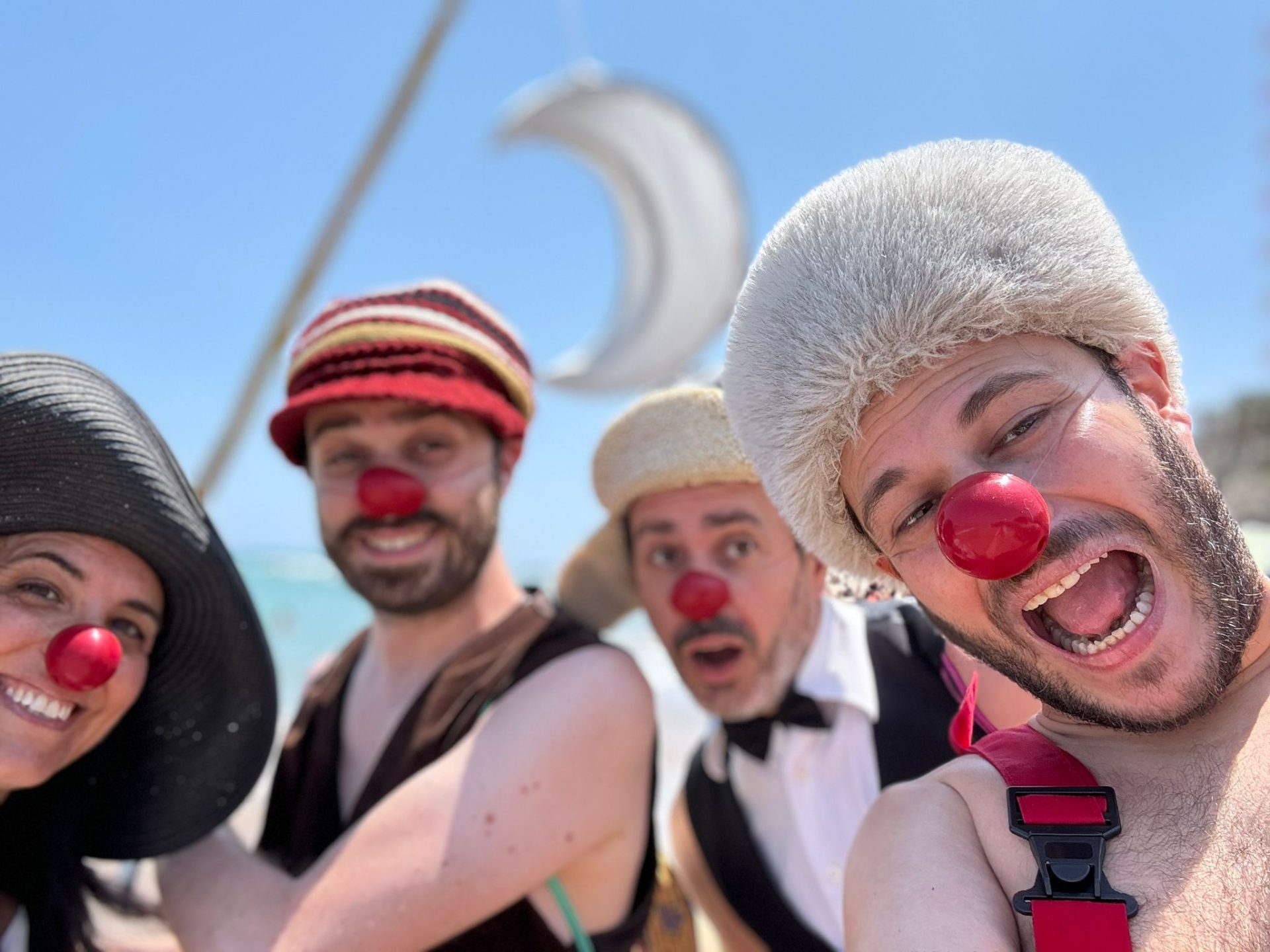 Immagine di STIVALACCIO TEATRO/GUIDA GALATTICA PER CLOWN